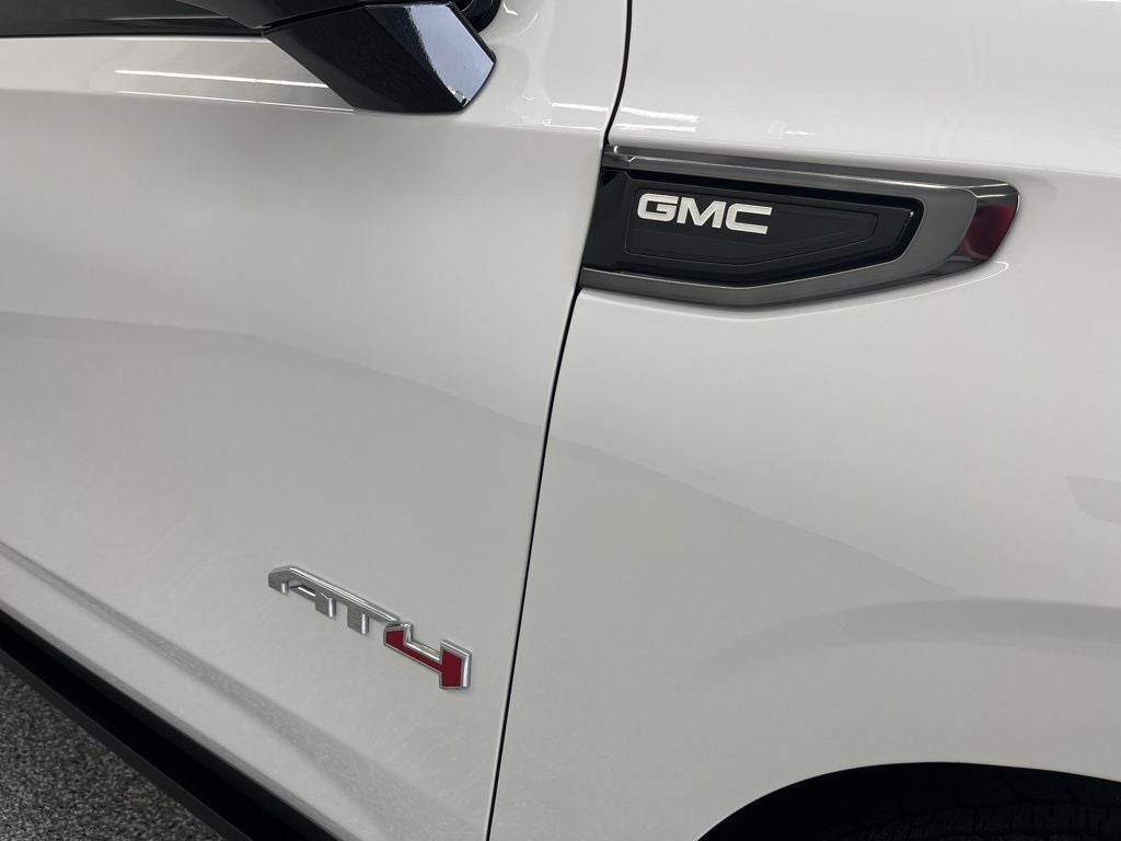 2024 GMC Yukon AT4