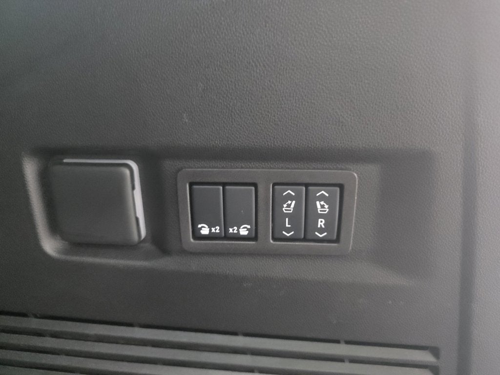 2025 GMC Yukon Denali Ultimate