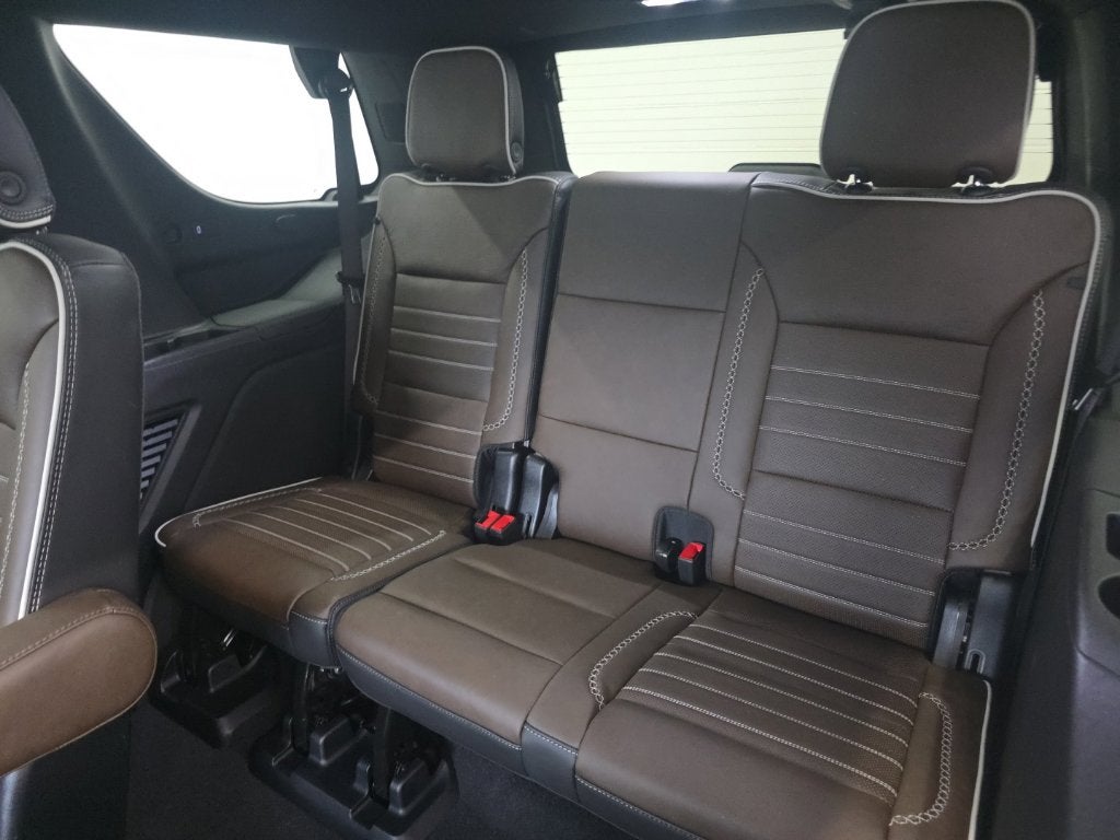 2025 GMC Yukon Denali Ultimate