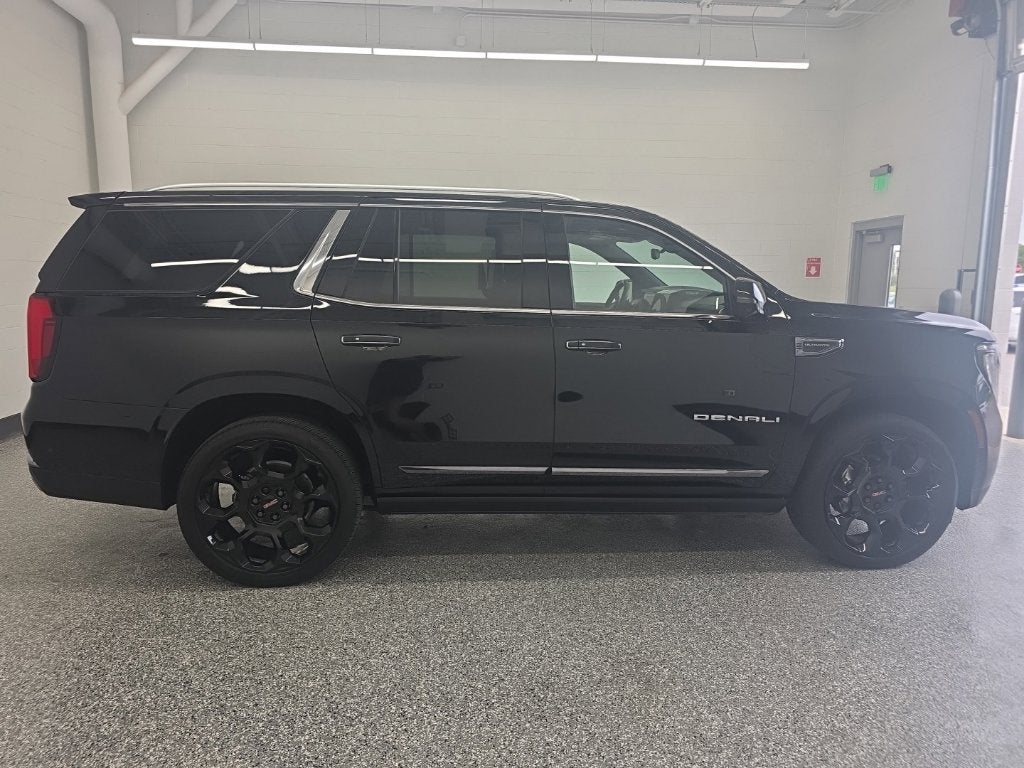 2025 GMC Yukon Denali Ultimate