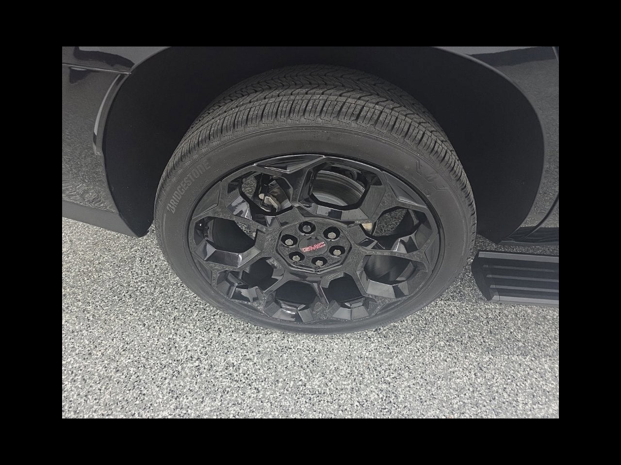 2025 GMC Yukon Denali Ultimate