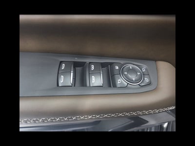 2025 GMC Yukon Denali Ultimate