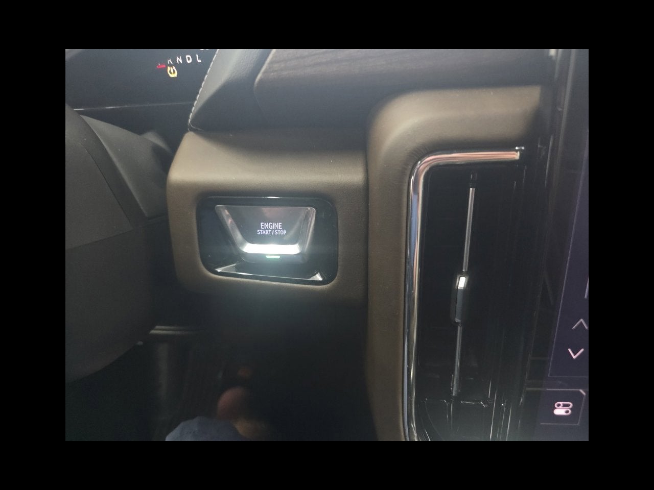 2025 GMC Yukon Denali Ultimate