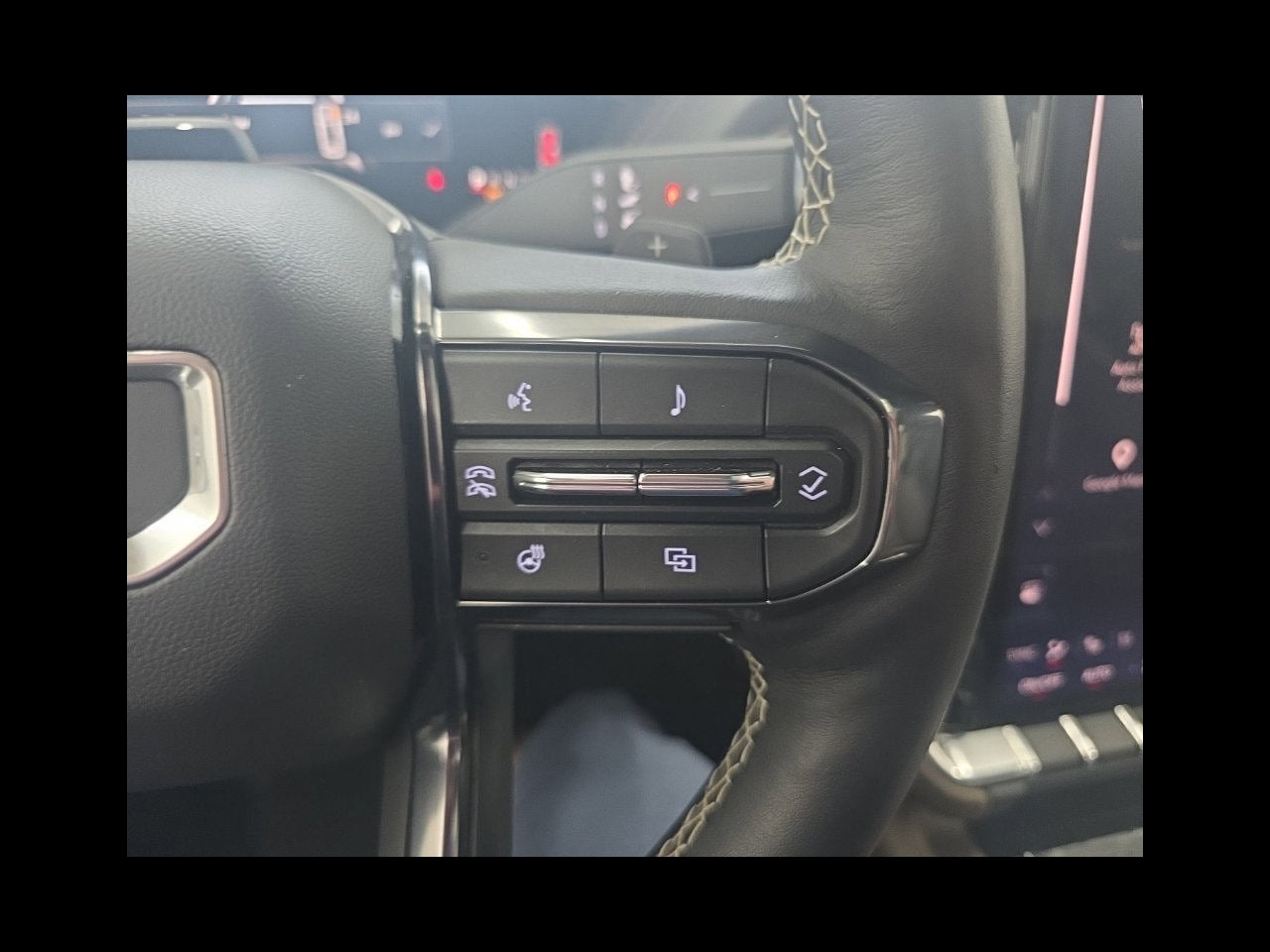 2025 GMC Yukon Denali Ultimate