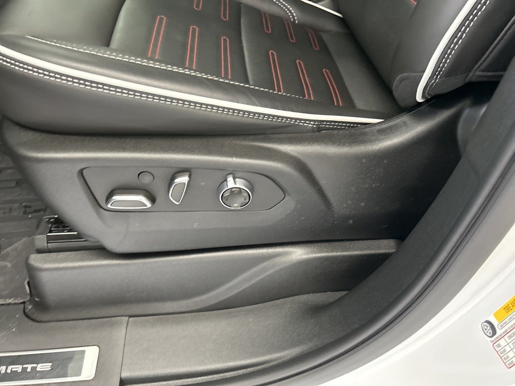 2025 GMC Yukon AT4 Ultimate