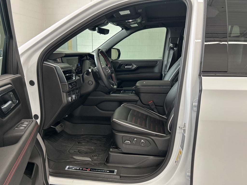 2025 GMC Yukon AT4 Ultimate