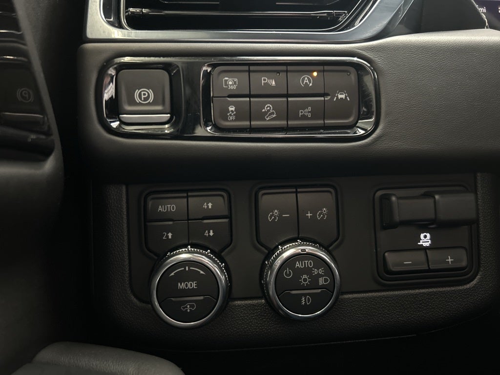 2025 GMC Yukon AT4 Ultimate