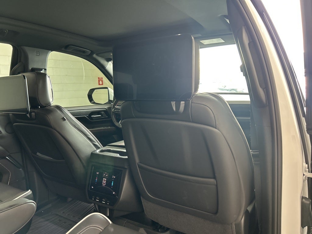 2025 GMC Yukon AT4 Ultimate