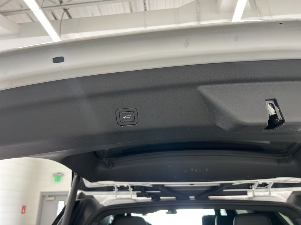 2025 GMC Yukon AT4 Ultimate