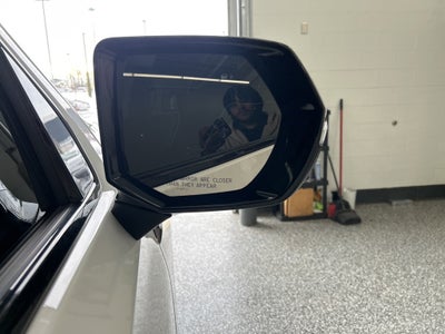 2025 GMC Yukon AT4 Ultimate