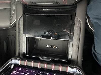 2025 GMC Yukon AT4 Ultimate