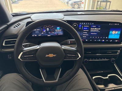 2025 Chevrolet Traverse LT 2LT