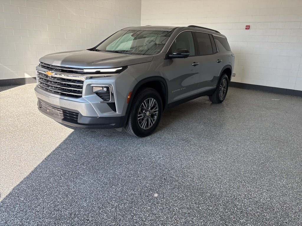 2025 Chevrolet Traverse LT 2LT