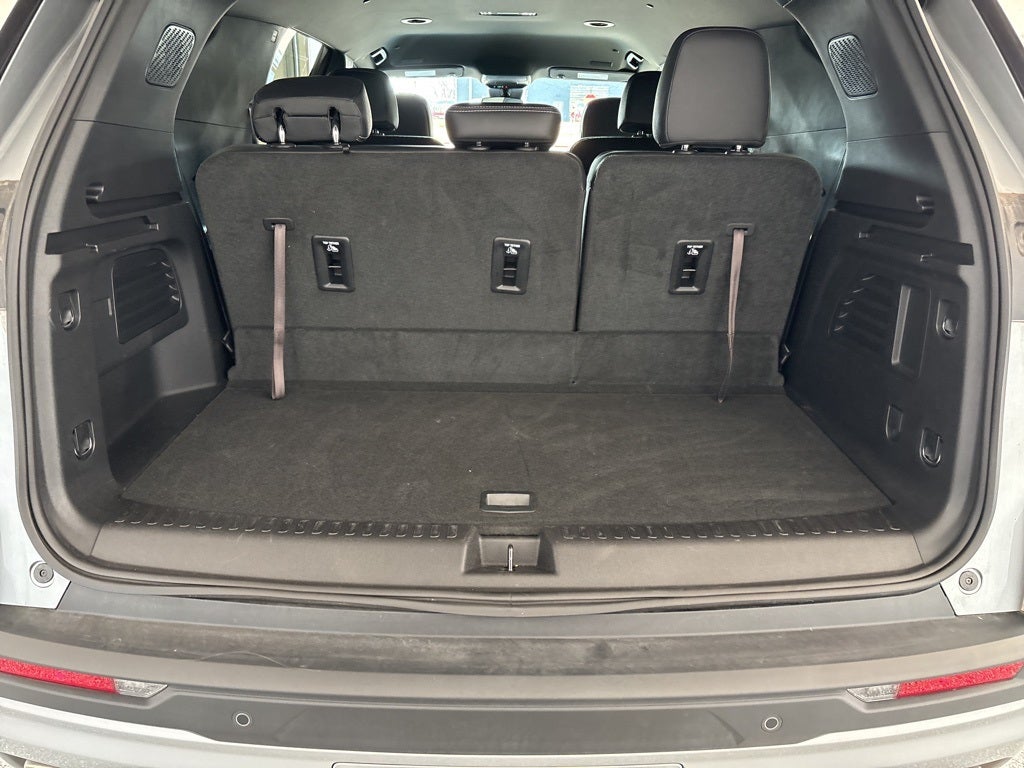 2025 Chevrolet Traverse LT 2LT