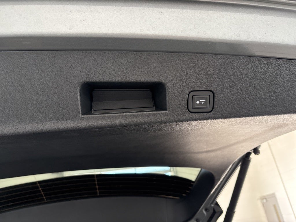 2025 Chevrolet Traverse LT 2LT