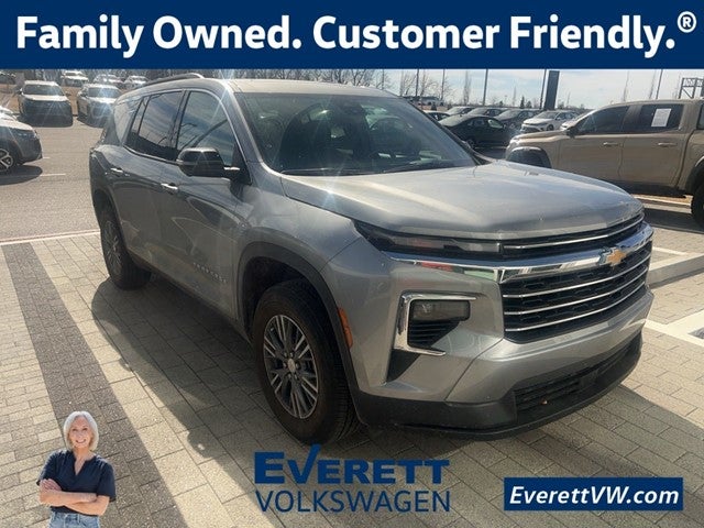 2025 Chevrolet Traverse LT 2LT