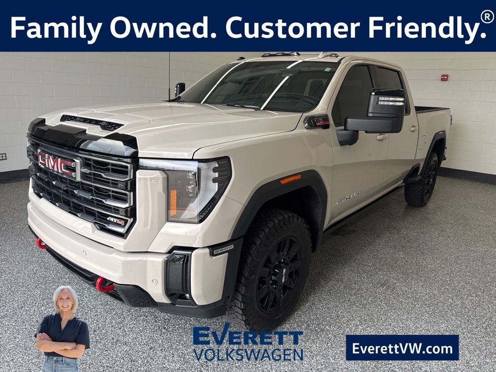 2026 GMC Sierra 4WD Crew Cab Standard Box AT4's photo