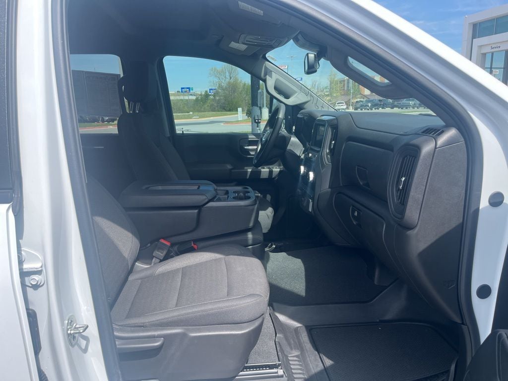 2025 GMC Sierra 3500HD Pro