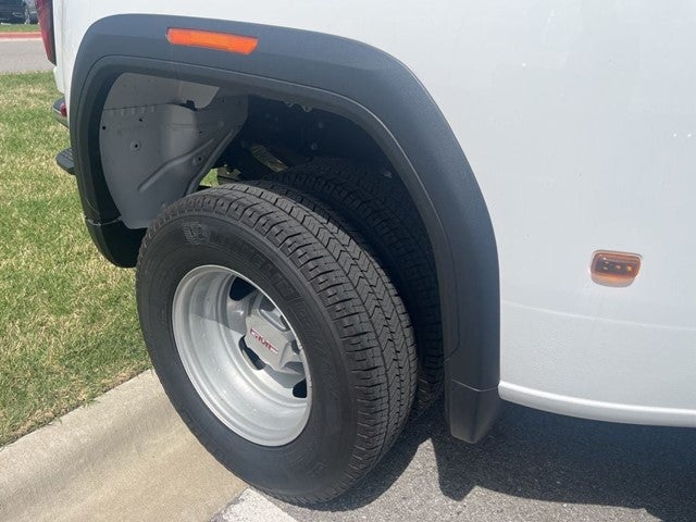 2025 GMC Sierra 3500HD Pro
