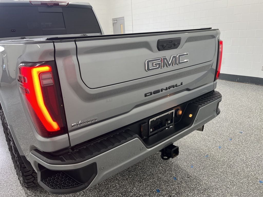 2025 GMC Sierra 2500HD Denali Ultimate