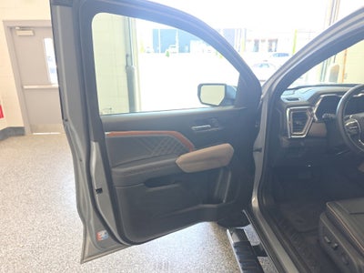 2025 GMC Canyon Denali