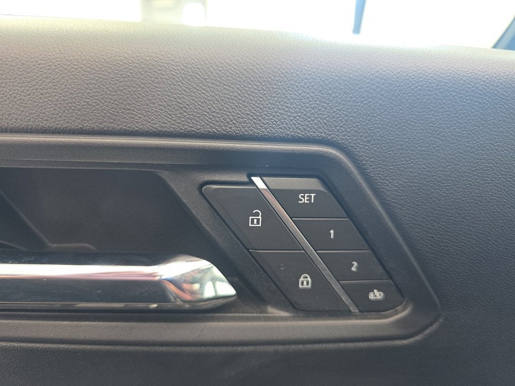 2025 GMC Canyon Denali