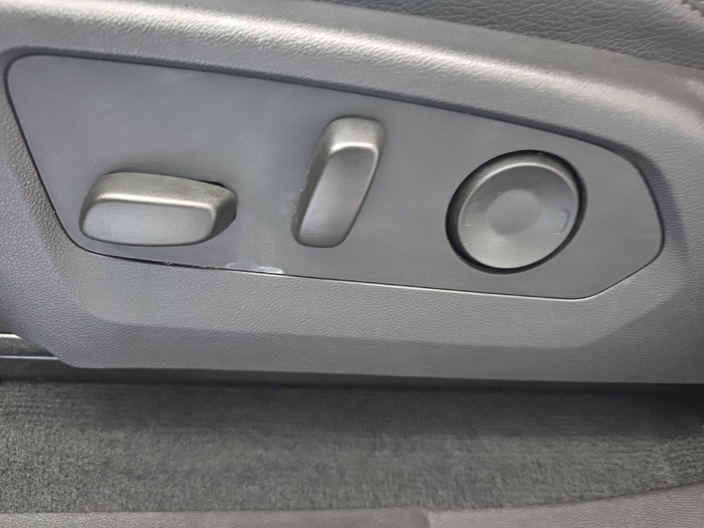 2025 GMC Canyon Denali