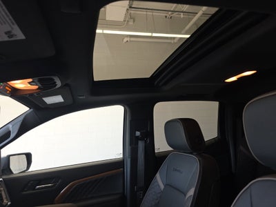 2025 GMC Canyon Denali