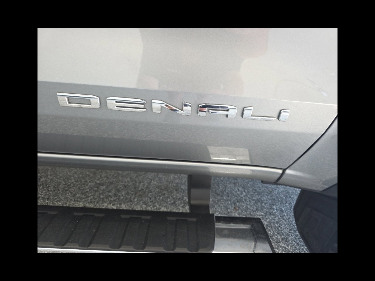 2025 GMC Canyon Denali