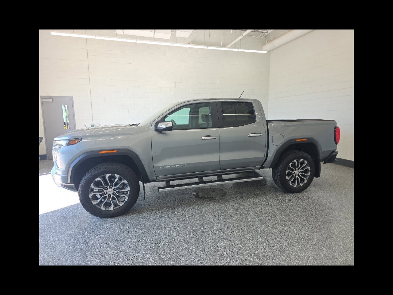2025 GMC Canyon Denali