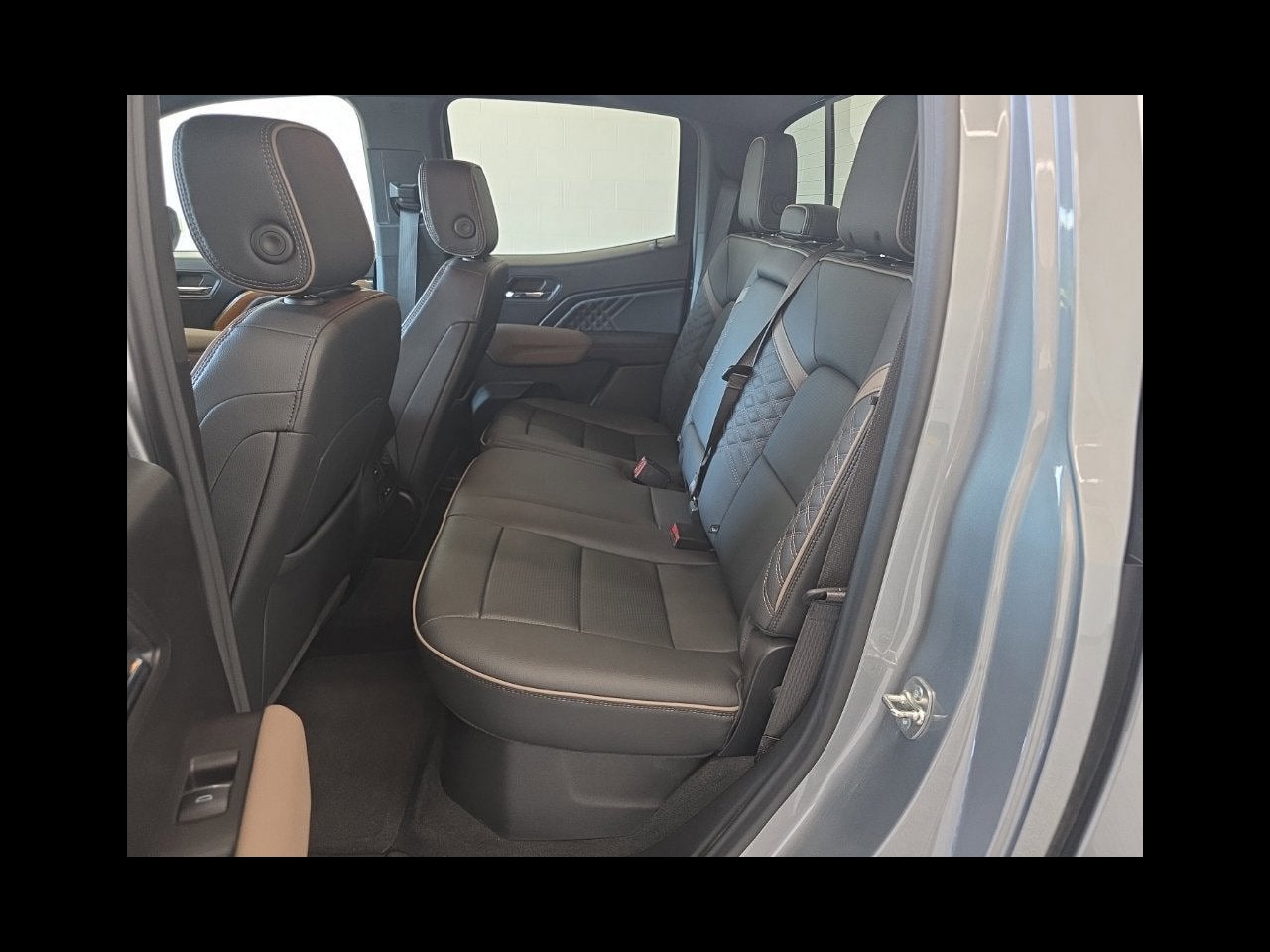 2025 GMC Canyon Denali