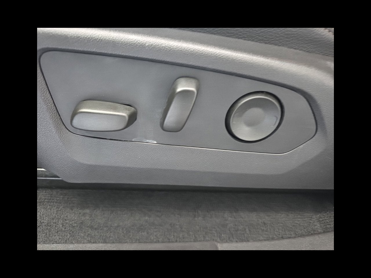 2025 GMC Canyon Denali
