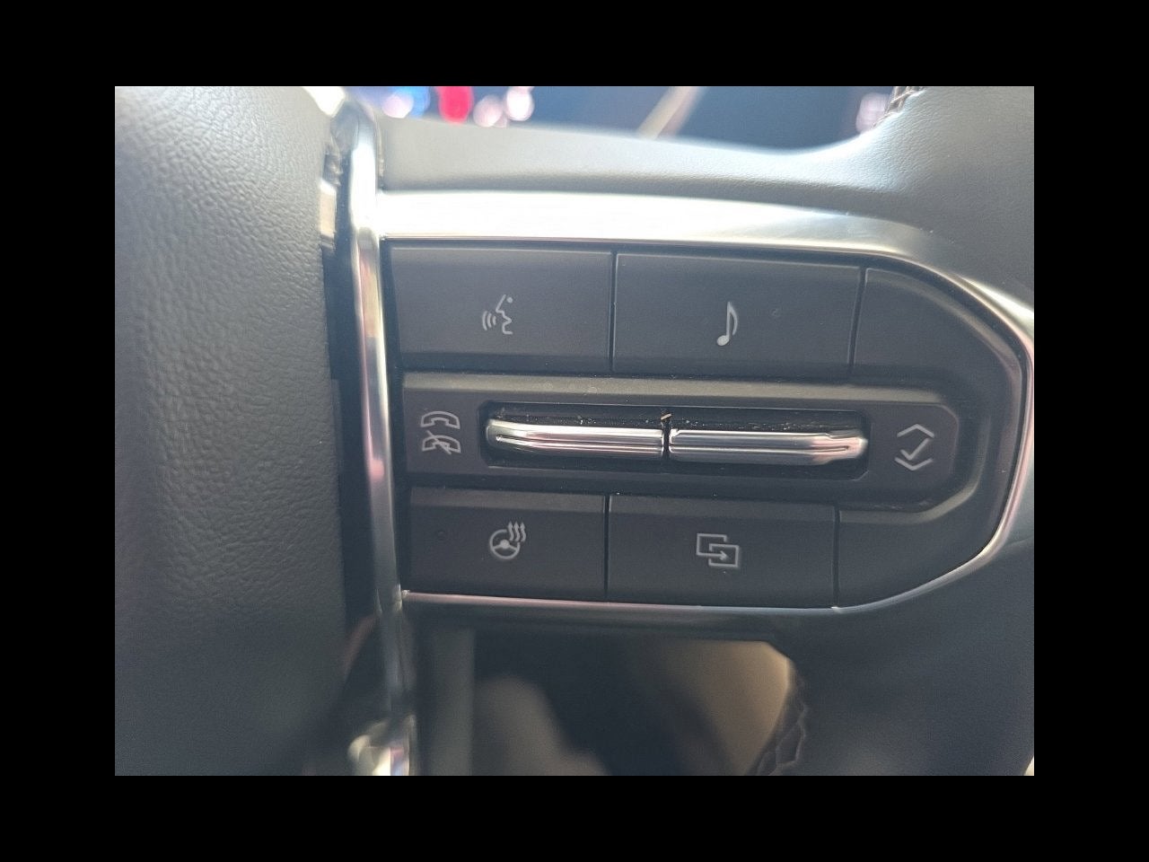 2025 GMC Canyon Denali