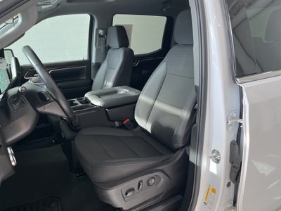 2025 GMC Sierra 1500 SLE