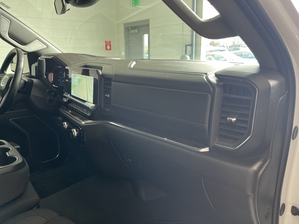 2025 GMC Sierra 1500 SLE