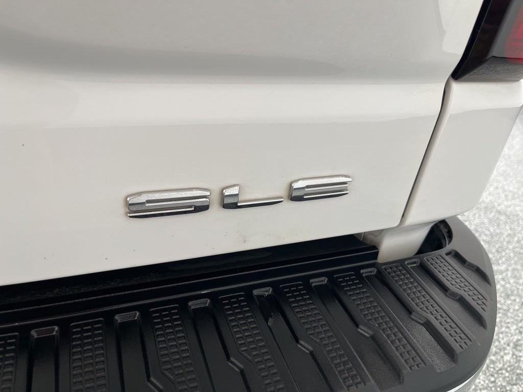 2025 GMC Sierra 1500 SLE