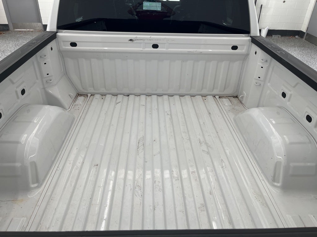 2025 GMC Sierra 1500 SLE