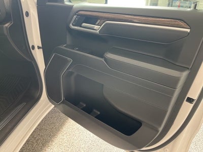 2025 GMC Sierra 1500 SLE