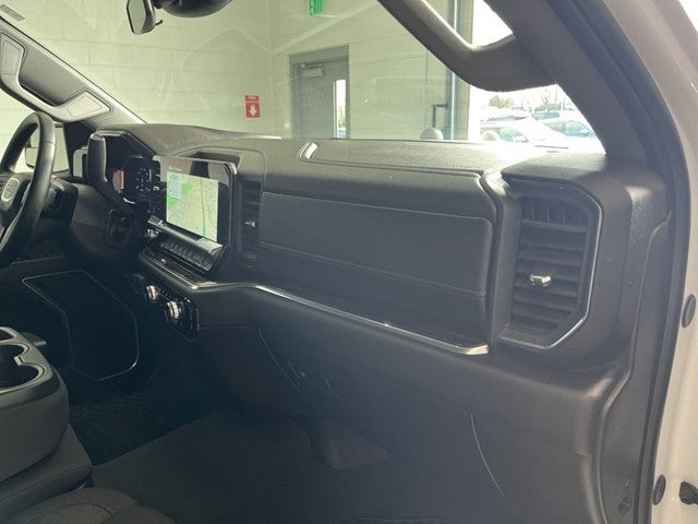 2025 GMC Sierra 1500 SLE