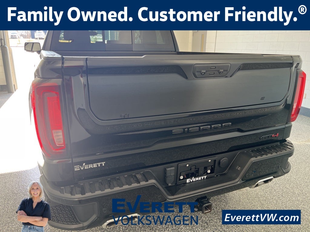 2024 GMC Sierra 1500 AT4