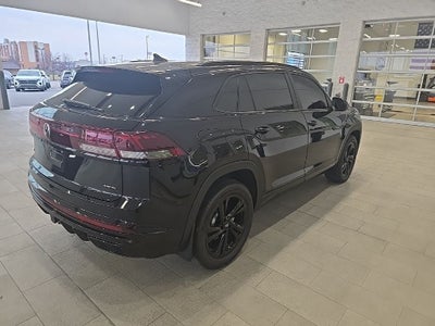 2026 Volkswagen Atlas Cross Sport 2.0T SEL R-Line Black