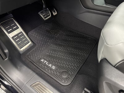 2026 Volkswagen Atlas Cross Sport 2.0T SEL R-Line Black