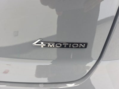 2026 Volkswagen Atlas Cross Sport 2.0T SEL R-Line Black