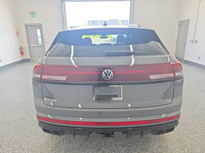 2026 Volkswagen Atlas Cross Sport 2.0T SEL R-Line Black