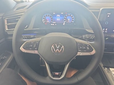 2026 Volkswagen Atlas Cross Sport 2.0T SEL R-Line Black
