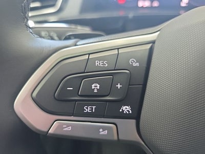 2026 Volkswagen Atlas Cross Sport 2.0T SEL R-Line Black