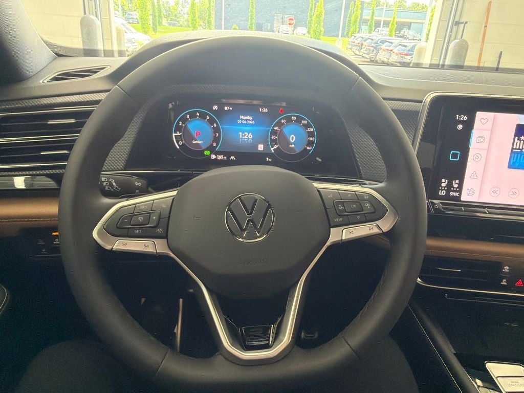 2026 Volkswagen Atlas Cross Sport 2.0T SEL R-Line Black