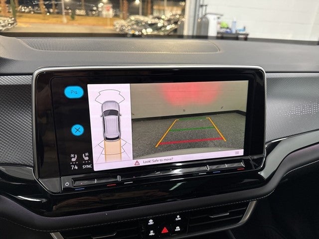 2026 Volkswagen Atlas Cross Sport 2.0T SEL R-Line Black