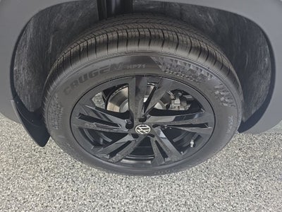 2026 Volkswagen Atlas Cross Sport 2.0T SEL R-Line Black