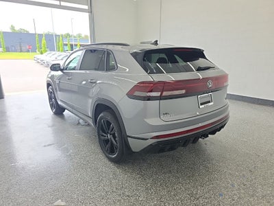 2026 Volkswagen Atlas Cross Sport 2.0T SEL R-Line Black